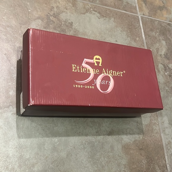 Vintage Etienne Aigner women's black loafers size 7.5 narrow, new in box - Picture 4 of 14